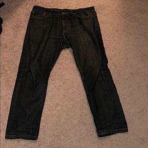 Men’s Levi’s blue denim jeans